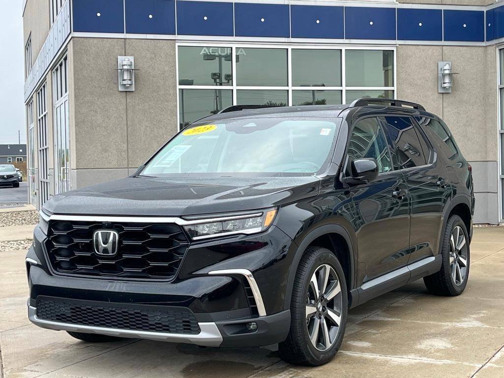 used 2023 Honda Pilot car, priced at $43,920