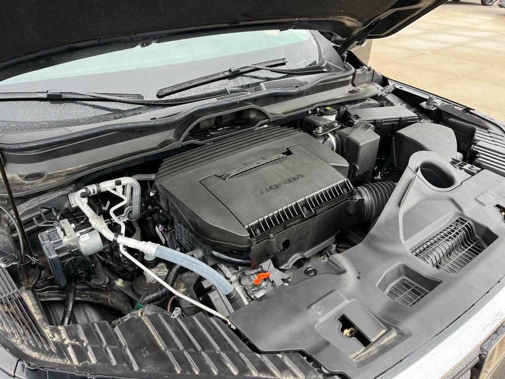 used 2023 Honda Pilot car, priced at $43,920