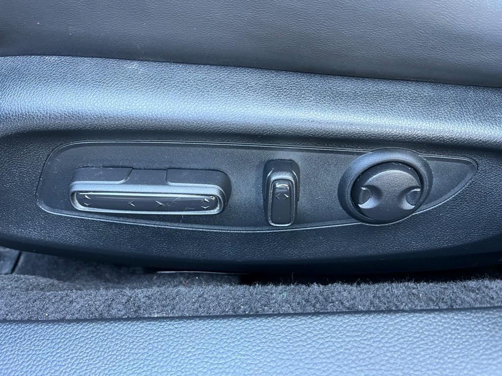 used 2023 Honda Accord Hybrid car, priced at $27,206