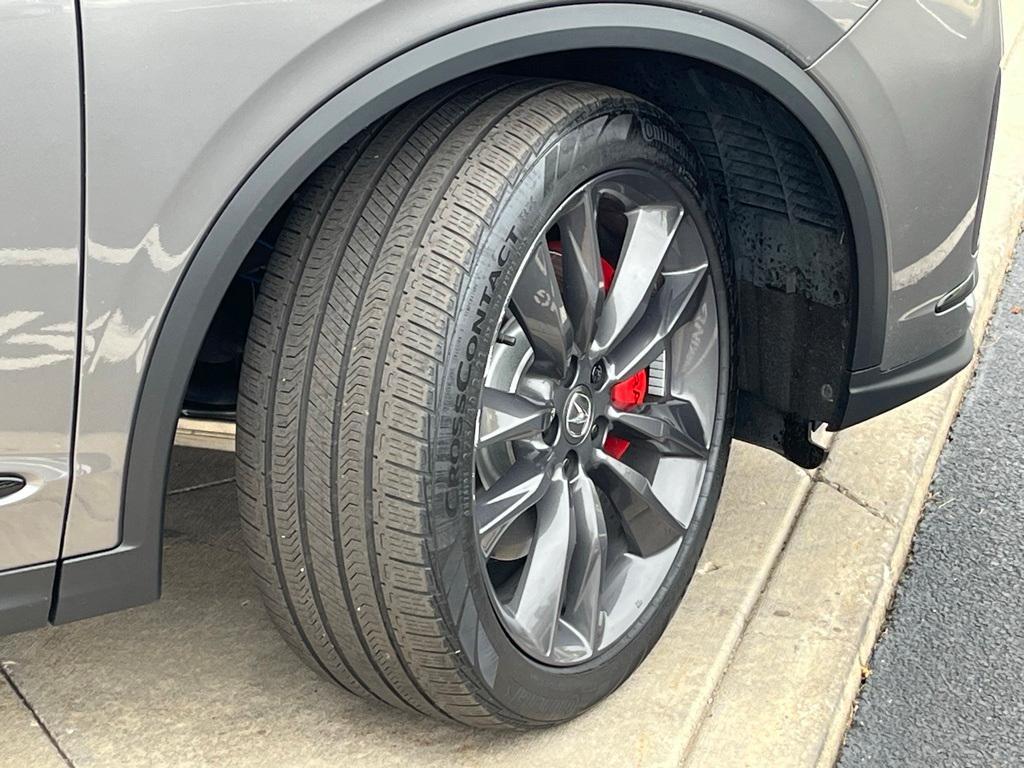 used 2022 Acura MDX car, priced at $44,618