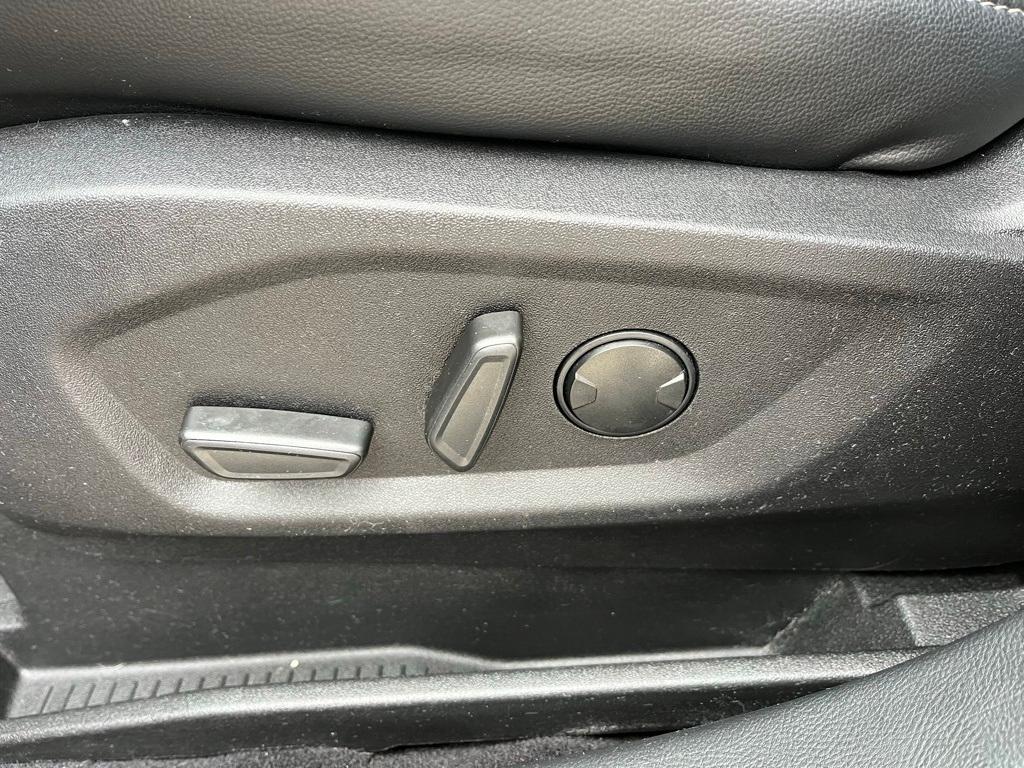 used 2022 Ford Edge car, priced at $26,920