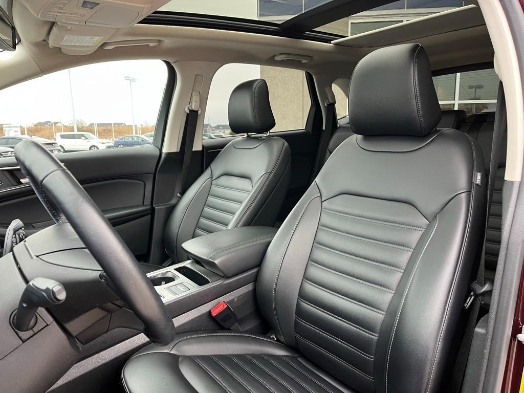 used 2022 Ford Edge car, priced at $26,920