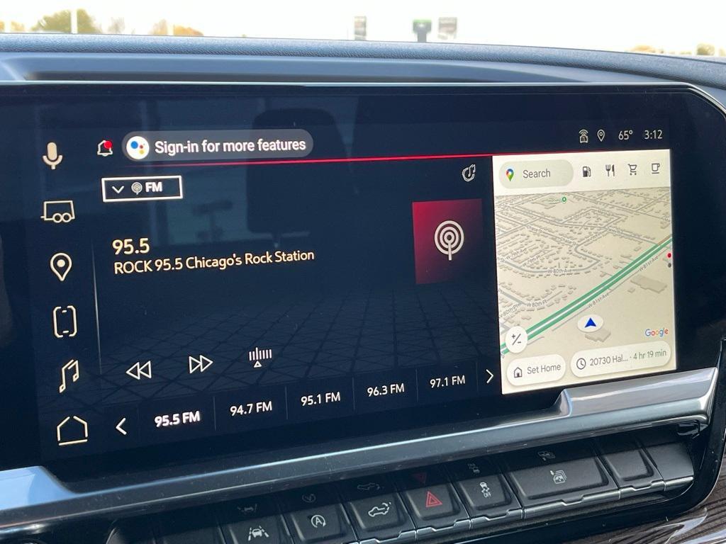 used 2023 GMC Sierra 1500 car, priced at $38,201