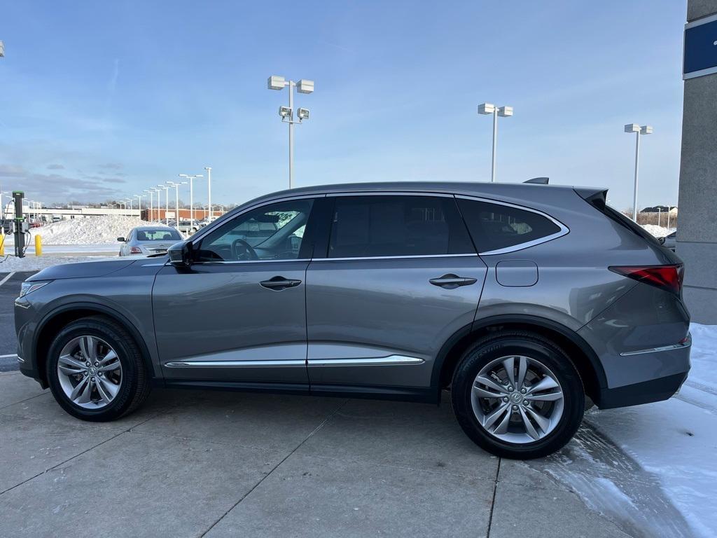 used 2024 Acura MDX car, priced at $44,424