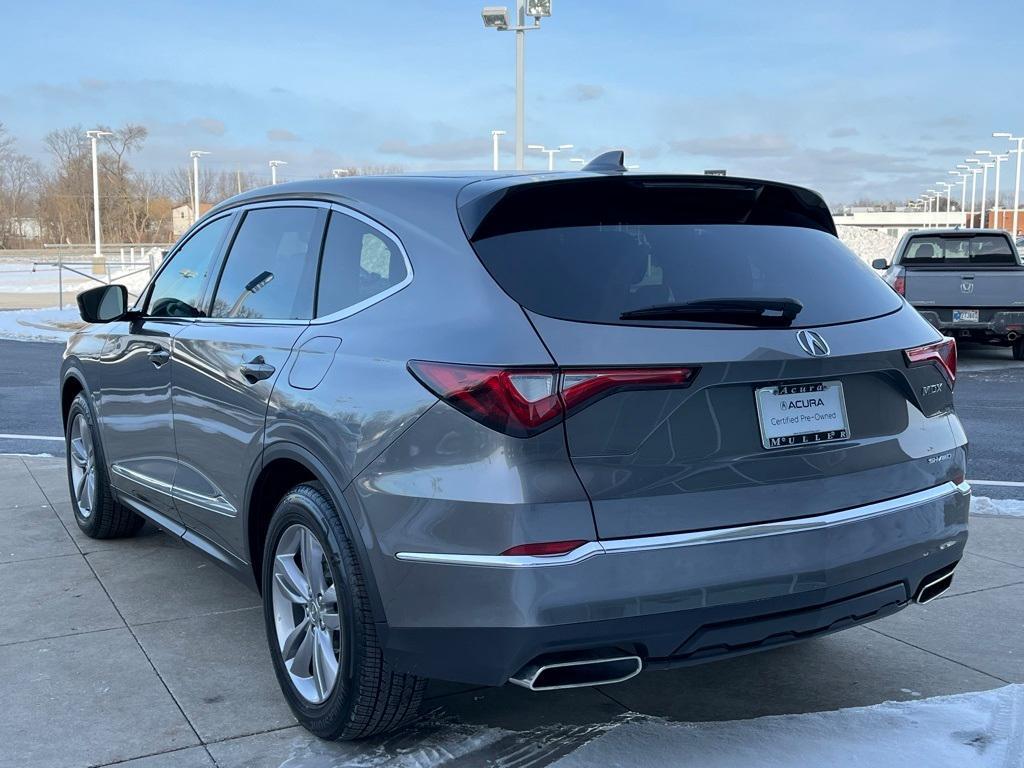 used 2024 Acura MDX car, priced at $44,424