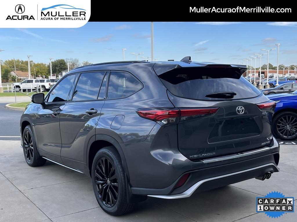 used 2023 Toyota Highlander car, priced at $39,930