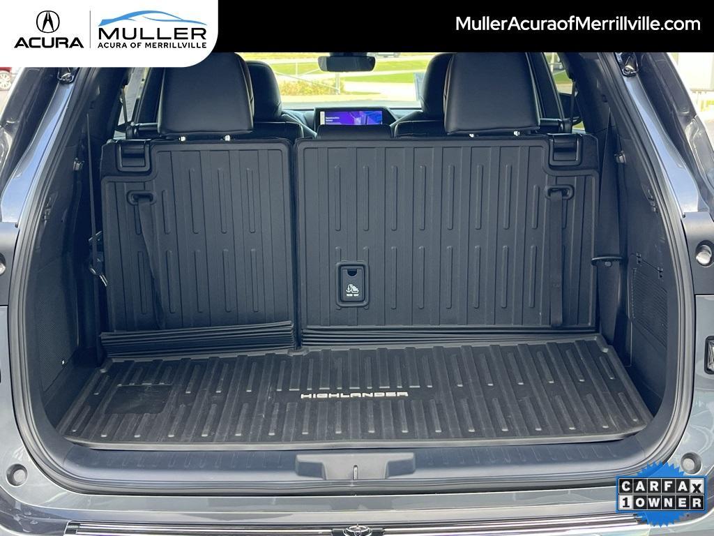 used 2023 Toyota Highlander car, priced at $39,930