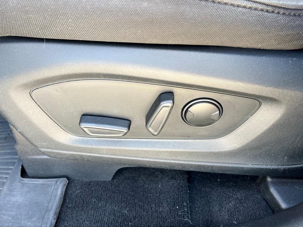used 2021 Ford Explorer car, priced at $22,811