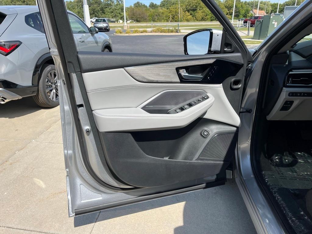 new 2026 Acura MDX car, priced at $68,250
