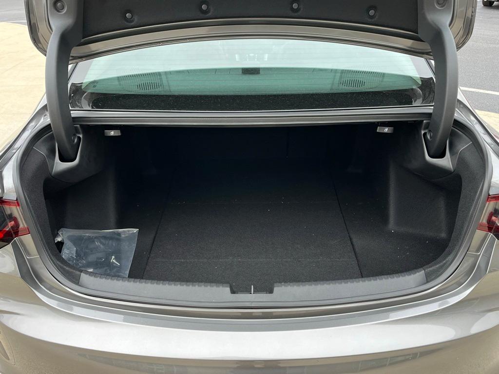 used 2025 Acura TLX car, priced at $39,427