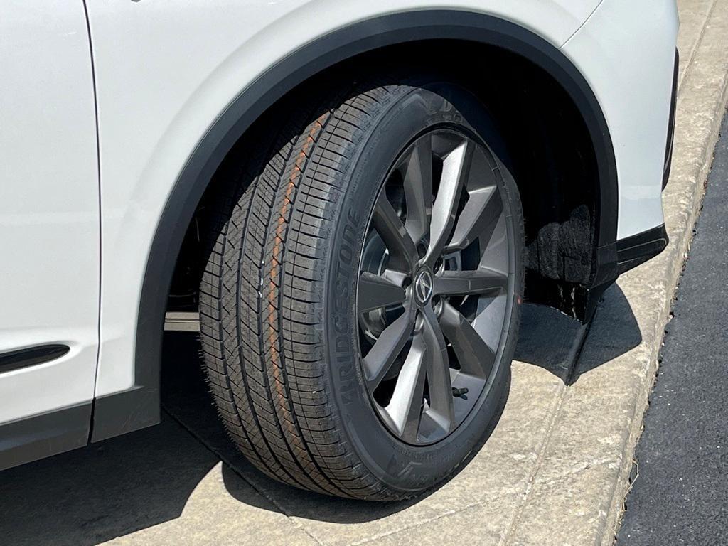new 2025 Acura MDX car, priced at $63,750