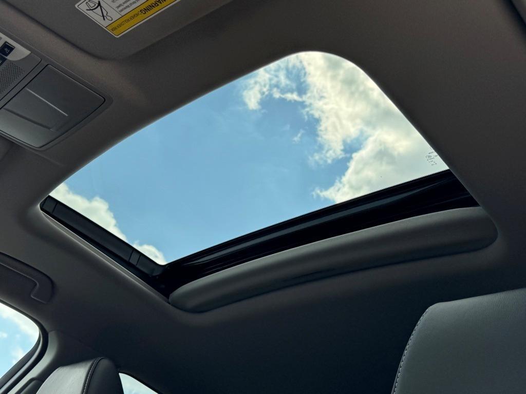 used 2020 Acura MDX car, priced at $25,710