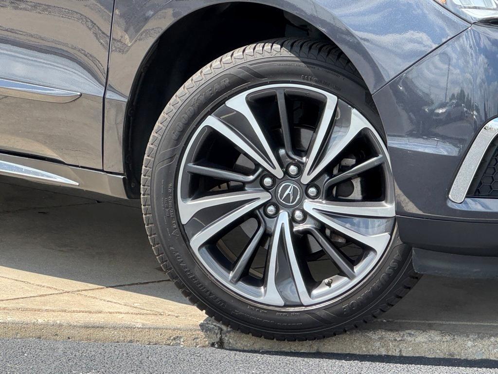 used 2020 Acura MDX car, priced at $25,710