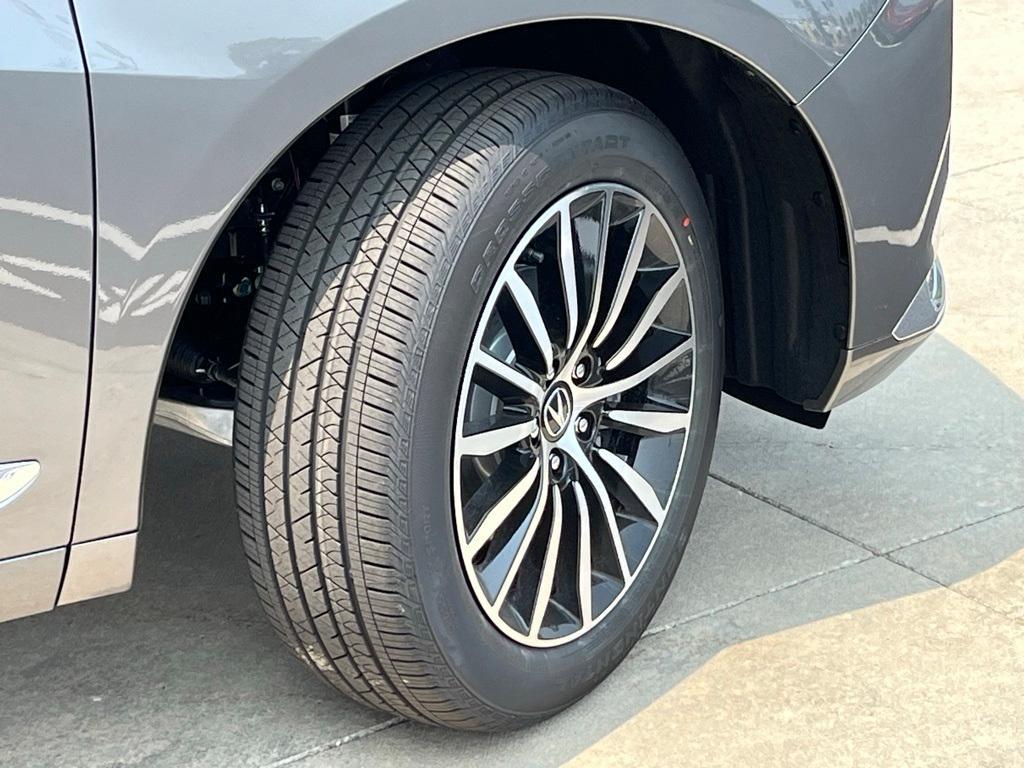 new 2025 Acura RDX car, priced at $49,250