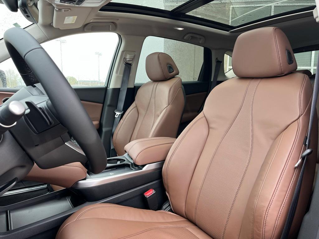 new 2025 Acura RDX car, priced at $49,250