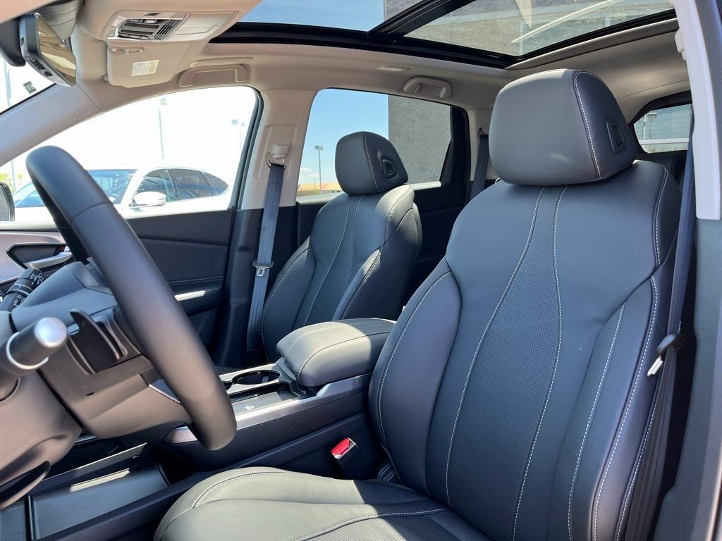 new 2025 Acura RDX car, priced at $49,250