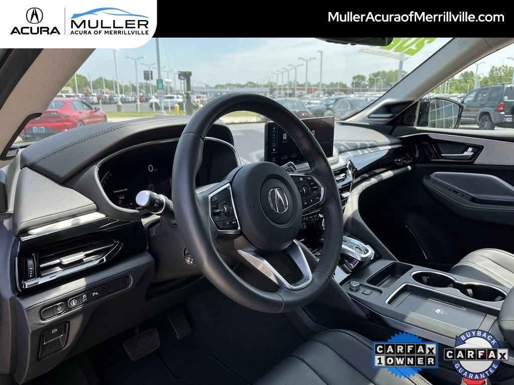 used 2025 Acura MDX car, priced at $48,222