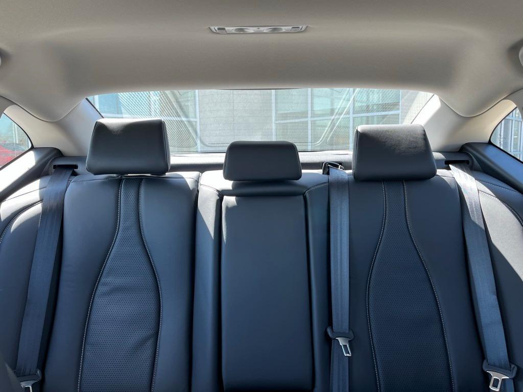 new 2025 Acura TLX car, priced at $46,595