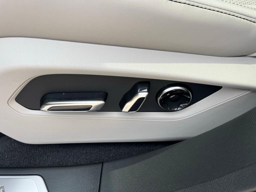 new 2025 Acura RDX car, priced at $49,250