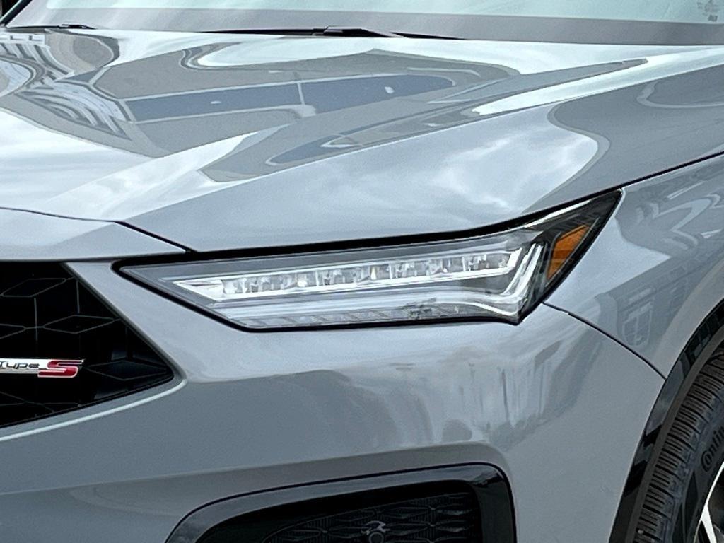 new 2025 Acura MDX car, priced at $77,200