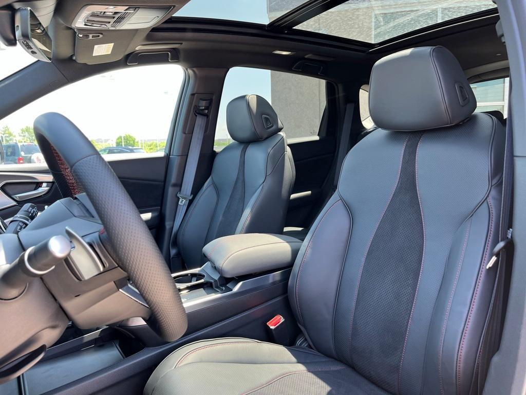 new 2025 Acura RDX car, priced at $51,650
