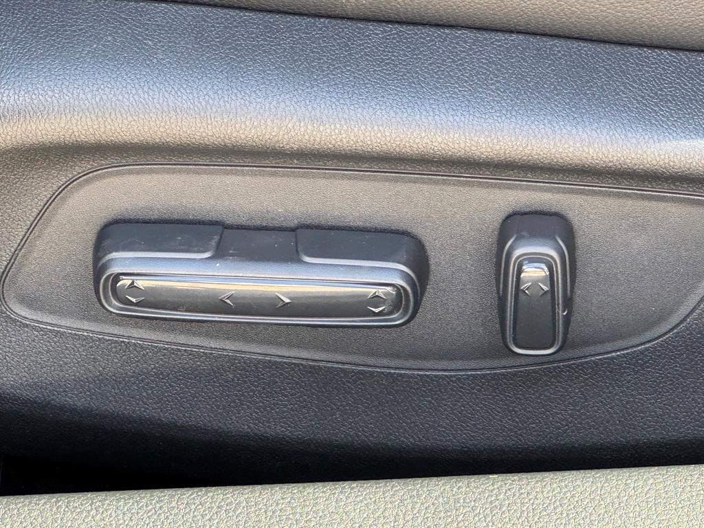 new 2025 Acura Integra car, priced at $33,947