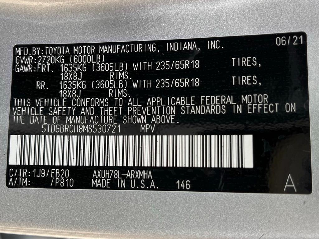 used 2021 Toyota Highlander Hybrid car, priced at $35,914