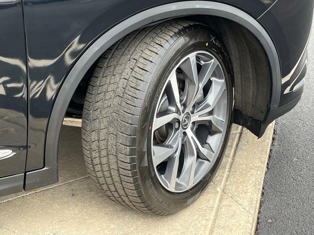 used 2022 Acura MDX car, priced at $37,910