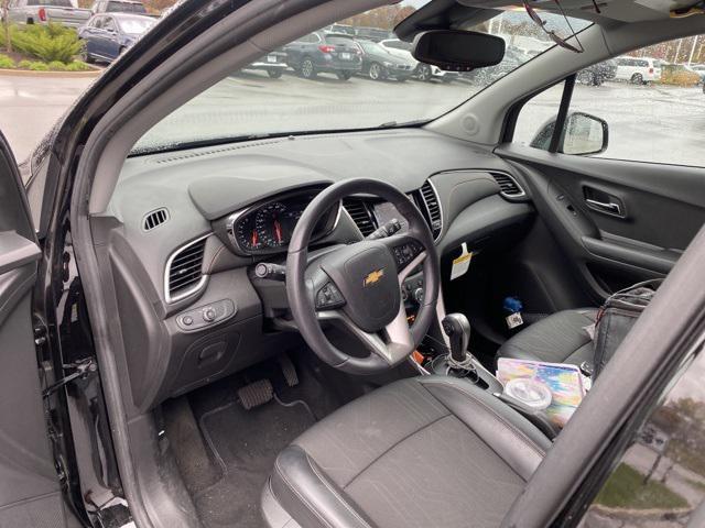 used 2022 Chevrolet Trax car, priced at $18,819