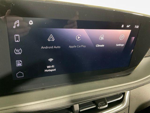 new 2025 Buick Envista car, priced at $27,800