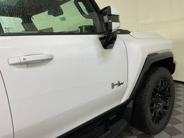 new 2025 GMC HUMMER EV Pickup car, priced at $99,440