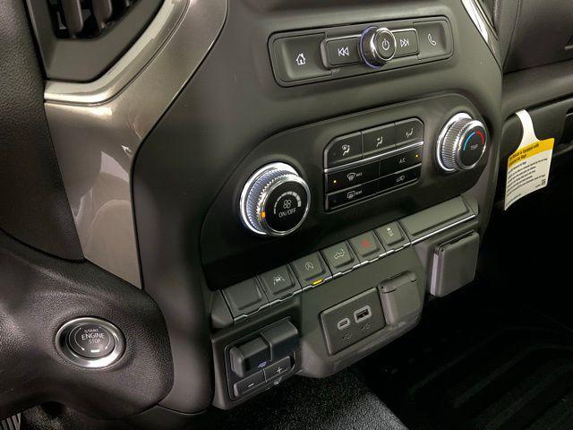 new 2025 GMC Sierra 1500 car, priced at $40,351