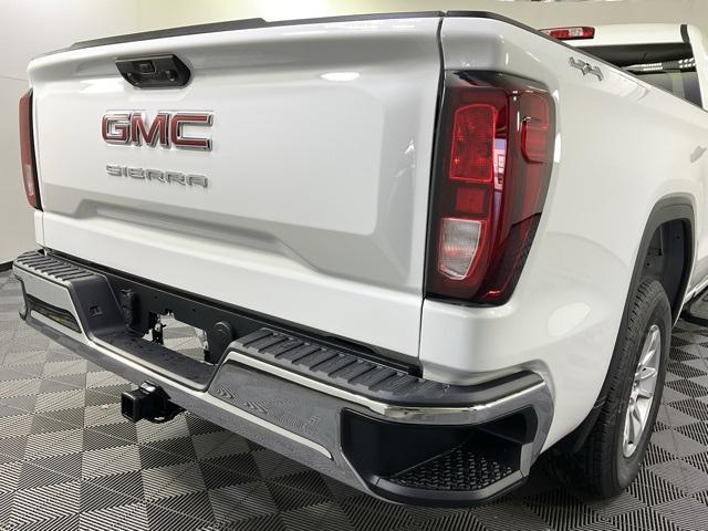 new 2025 GMC Sierra 1500 car, priced at $44,284