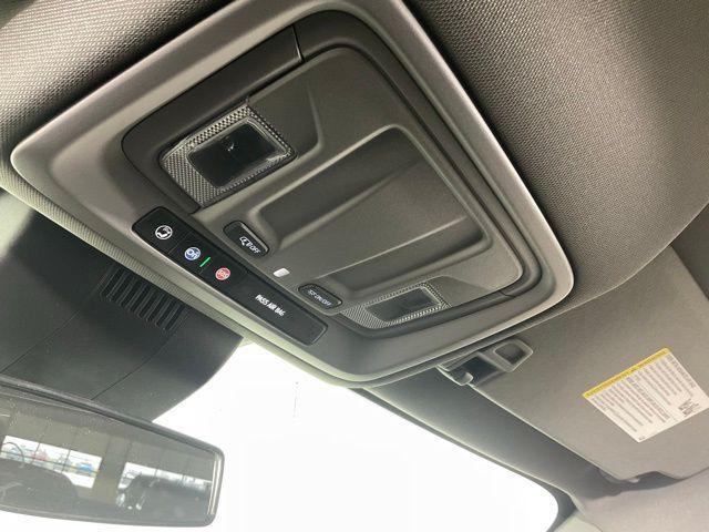 new 2025 GMC Sierra 1500 car, priced at $44,509