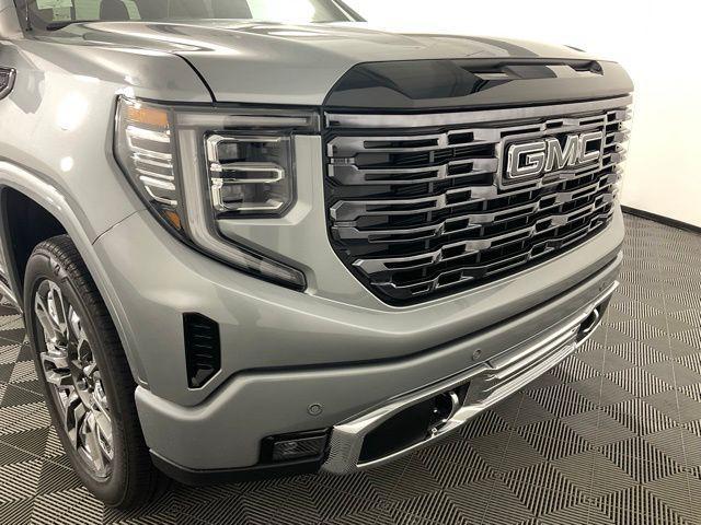 new 2025 GMC Sierra 1500 car, priced at $82,677