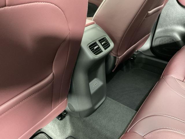 new 2025 Buick Envision car, priced at $42,423