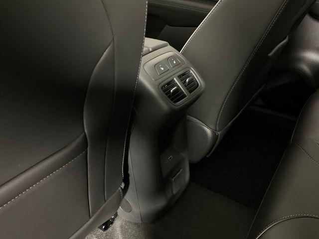 new 2025 Buick Envision car, priced at $46,167