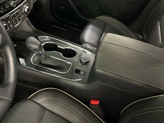 used 2023 Chevrolet Traverse car, priced at $38,671