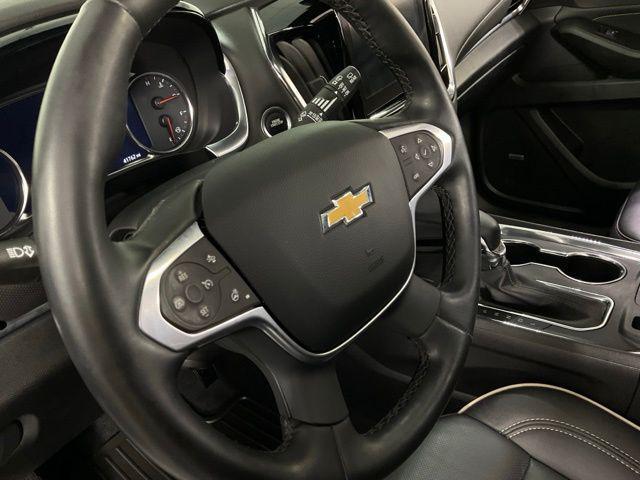 used 2023 Chevrolet Traverse car, priced at $38,671