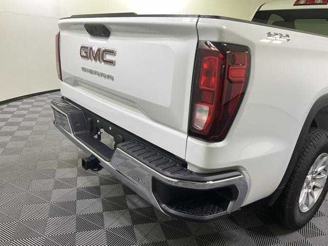 new 2025 GMC Sierra 1500 car, priced at $44,580