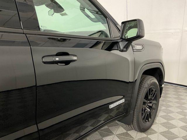 new 2025 GMC Sierra 1500 car, priced at $51,668