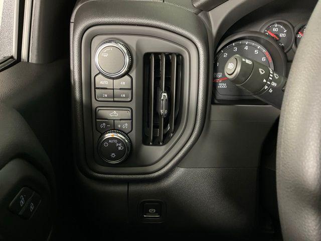 new 2025 GMC Sierra 1500 car, priced at $40,351