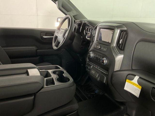 new 2025 GMC Sierra 1500 car, priced at $40,351