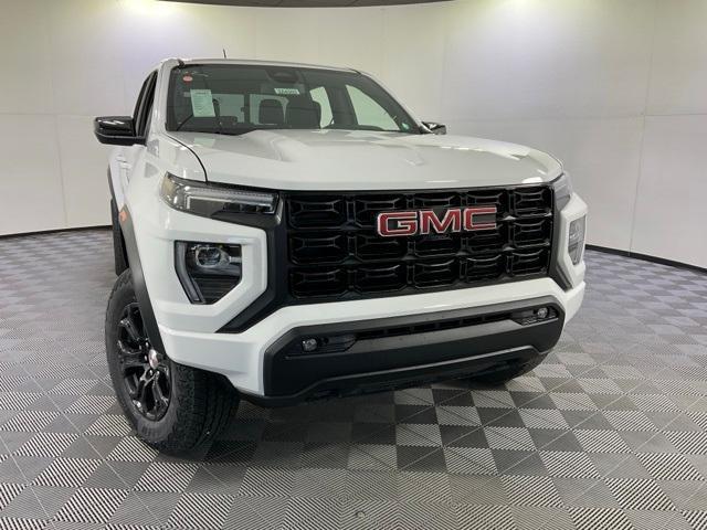 new 2024 GMC Canyon car, priced at $39,930