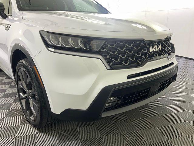 used 2023 Kia Sorento car, priced at $33,041