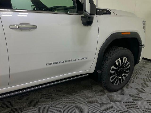 new 2025 GMC Sierra 2500 car, priced at $97,065