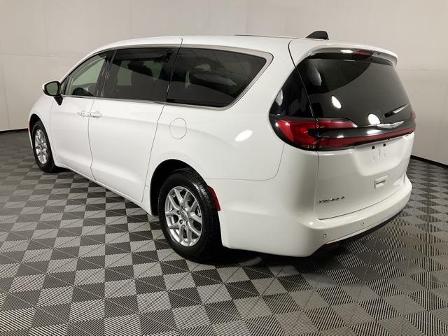 used 2023 Chrysler Pacifica car, priced at $24,380