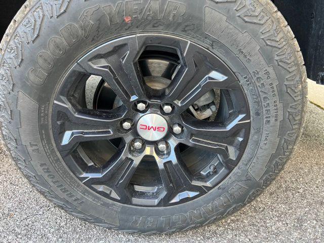 used 2024 GMC Canyon car, priced at $38,736