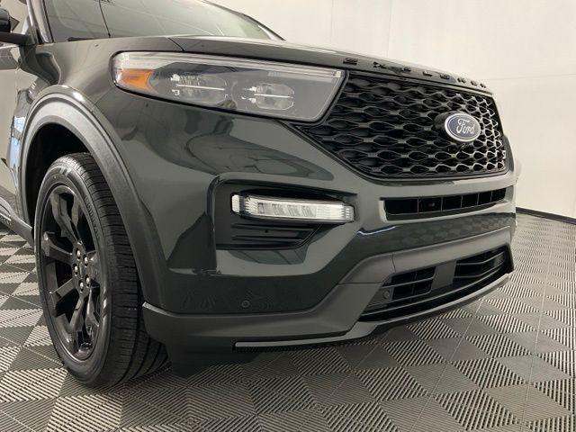 used 2022 Ford Explorer car, priced at $40,349