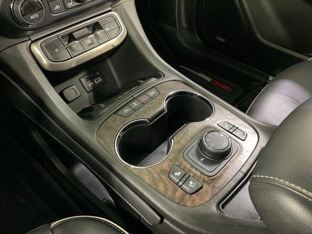 used 2023 GMC Acadia car, priced at $39,881